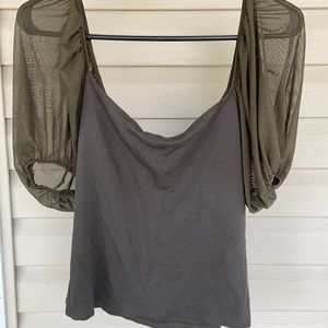 Free People L dark green crop top